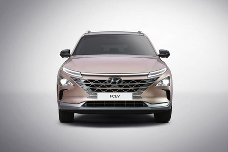 Inteligencia artificial y suministro de energía para el hogar: así será el SUV de hidrógeno de Hyundai
