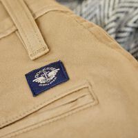 Dockers desploma al 60% de descuento sus pantalones estrella para lucir esta primavera   