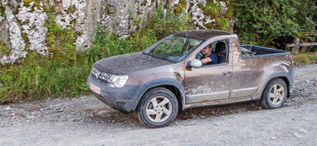Dacia está probando una versión pick-up del Duster