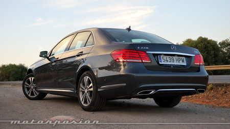Mercedes-Benz E 220 CDI