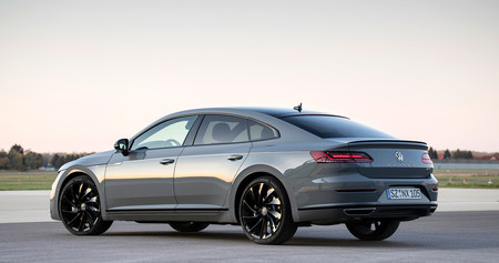 Volkswagen Arteon R-Line Edition