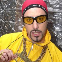 Ya es oficial. Sacha Baron Cohen presenta una nueva película sorpresa de Ali G, el personaje que lo lanzó a la fama