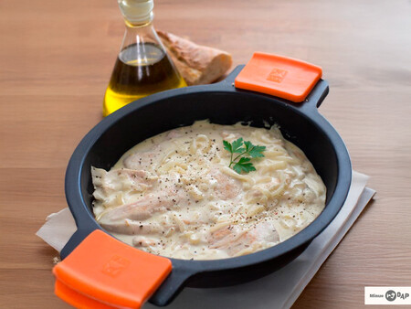 Pechugas de pollo con salsa de quesitos: receta fácil para sorprender en casa