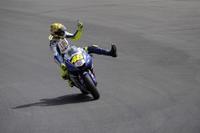 Rossi arrasa y Elías termina segundo en Brno