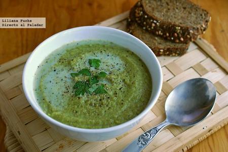 Crema de brócoli y calabacín con leche de almendras. Receta