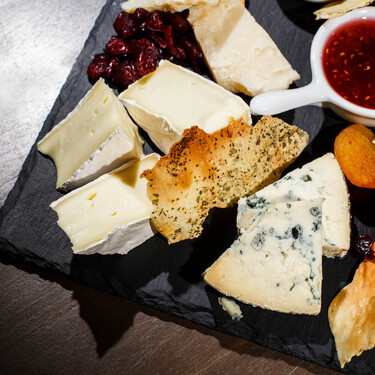 Lidl deja más baratas unas bandejas perfectas para servir embutidos y quesos: por menos de 6 euros