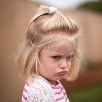 Cinco cosas que puedes hacer cuando tu hijo desafía los límites