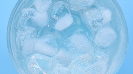 Agua Con Hielos