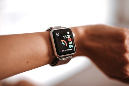 Apple publica tres nuevos anuncios del Apple Watch y el seguimiento deportivo, el del sueño y la función de ECG