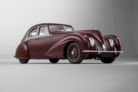 El eslabón perdido de Crewe: un Bentley Corniche único de 1939, reconstruido al completo por Mulliner