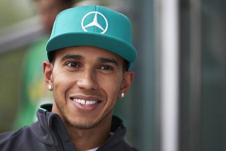 Lewis Hamilton no se fía de Red Bull