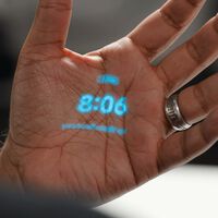 "Es lento, caro y me hace sentir tonto", el móvil sin pantalla del futuro no convence y el AI Pin de Humane confirma la decepción