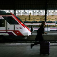 España ha normalizado recorrer 200 kilómetros para ir a la oficina: la vivienda en Madrid y Barcelona ha dejado de ser una opción