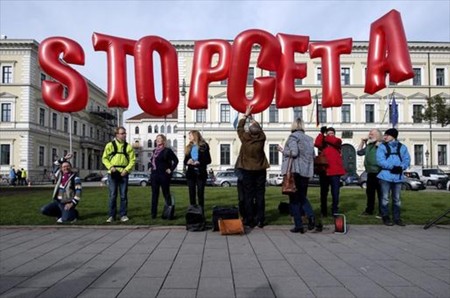 CETa supresión de aduanas