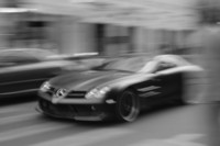 Negro mate, agresividad y elegancia a partes iguales