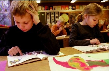 Multa por permitir que los niños no acudan al colegio