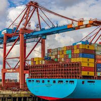 China ha comprado el 25% de una terminal del puerto de Hamburgo. Es sólo el primer paso de su estrategia comercial expansionista 