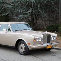 ¿Julio? Sí, Julio Iglesias deja abandonado un Rolls Royce en Madrid
