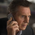 Esta es la sorprendente razón por la que nunca verás a un villano llevar un iPhone en una película