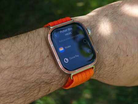 Poder pagar con el reloj es un puntazo | Imagen: Xataka