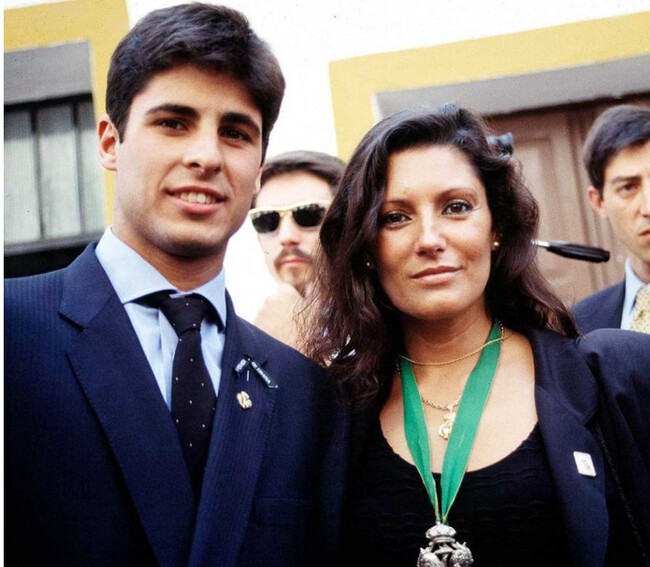 La enternecedora reflexión de Fran Rivera sobre Carmina Ordóñez y su papel  de madre