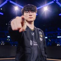 La final de los Worlds 2025 es el partido que los fans de LoL llevábamos quince años esperándo, y hay tres motivos por los que no puedes perdértela