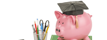 Este curso los padres gastaremos una media de 1.993 euros por niño, según un informe de la OCU