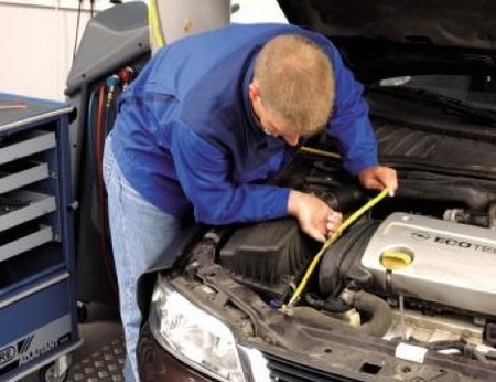 Crece el número de reparaciones de vehículos, y también su coste