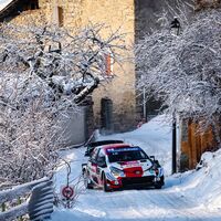 Sébastien Ogier comienza ganando el año de su retirada del WRC y ya es el piloto con más victorias en Montecarlo