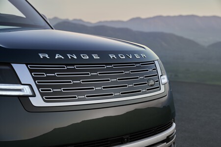 Range Rover Electric Grille 02 09 26