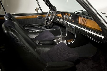 bmw-3csl1972-4b.jpg