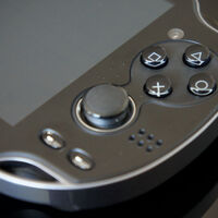 La PS Vita fue la consola pionera en esta función moderna: una prueba más de que la portátil venía de un futuro que Nintendo nunca adoptó 