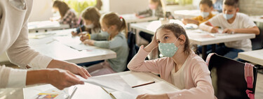 Educación permite que los alumnos titulen y pasen de curso sin límite de suspensos