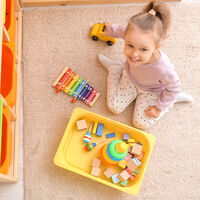 Cómo ordenar los juguetes después de Reyes para evitar que se acumulen y los niños los valoren