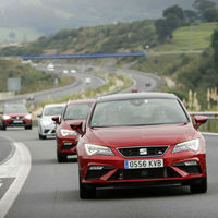 Las ventas de coches vuelven a caer en febrero: solo los SUV se mantienen firmes y el SEAT León recupera el trono