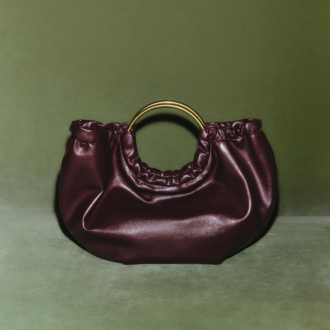 Bolso bandolera metalizado