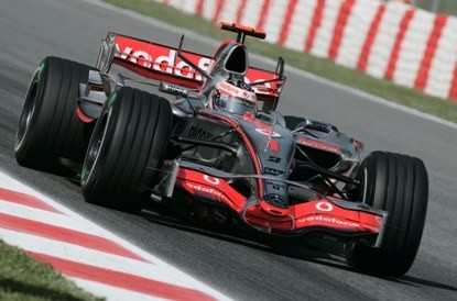 Fernando Alonso el mejor del viernes
