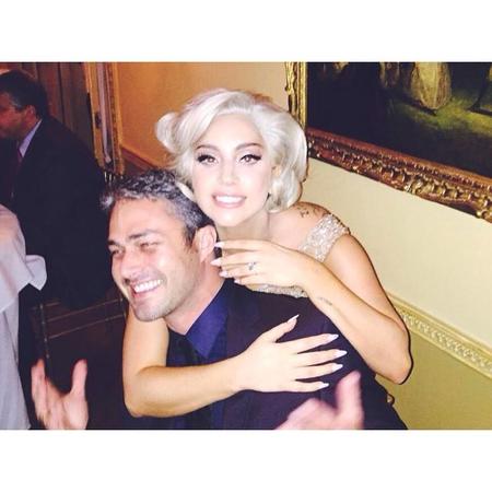 Lady Gaga dijo "sí" por San Valentín