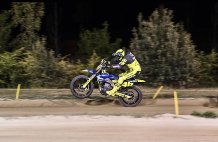 Rossi Dirt Track Rancho 2020