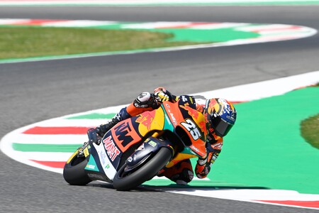 ¡Que exhibición! Raúl Fernández logra la pole position y bate el récord del circuito en Mugello
