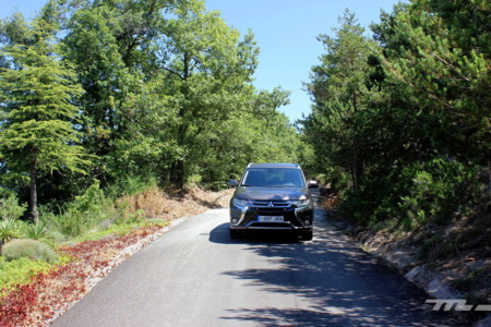 Mitsubishi Outlander Phev 155