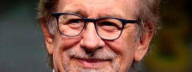 Spielberg lleva medio siglo contándonos que no estamos solos, lo raro es que la realidad haya decidido seguirle el juego justo ahora