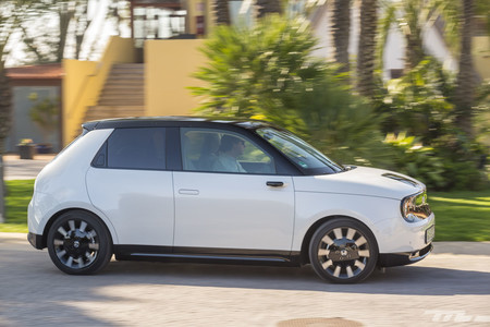 Honda e Prueba Contacto 1