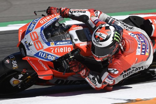 Jorge Lorenzo domina el viernes en Alemania con tres Ducati en el top 5 de MotoGP