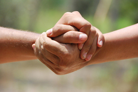 ¿Qué actitudes del líder en la empresa hacen desconfiar a su equipo?