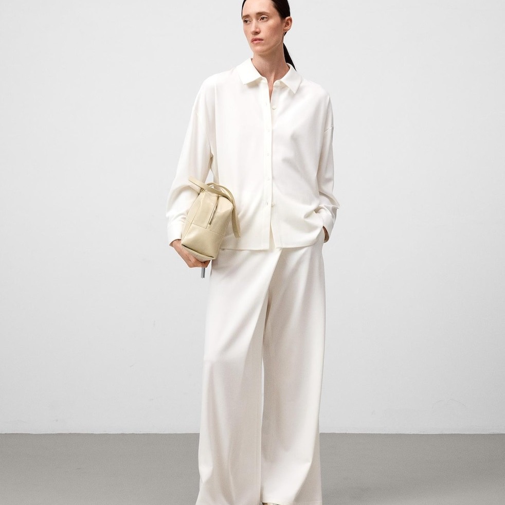 Pantalones blancos Adolfo Domínguez