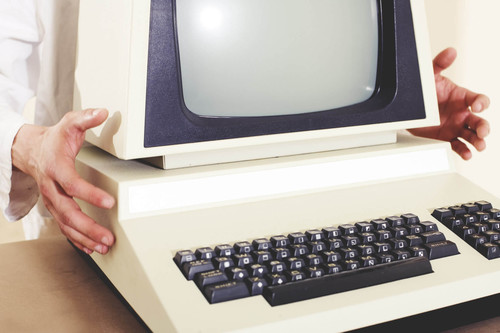 El mantenimiento de los sistemas informáticos antes de vacaciones más importante que nunca