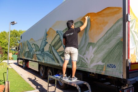 Esta pintura absorbe el CO₂ como los árboles, y apunta a revolucionar el futuro de las emisiones en el transporte
