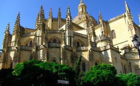 Descubre los secretos mejor guardados de la ciudad con los Domingos de Patrimonio en Segovia