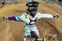 Nate Adams vuelve con ganas de dar espectáculo